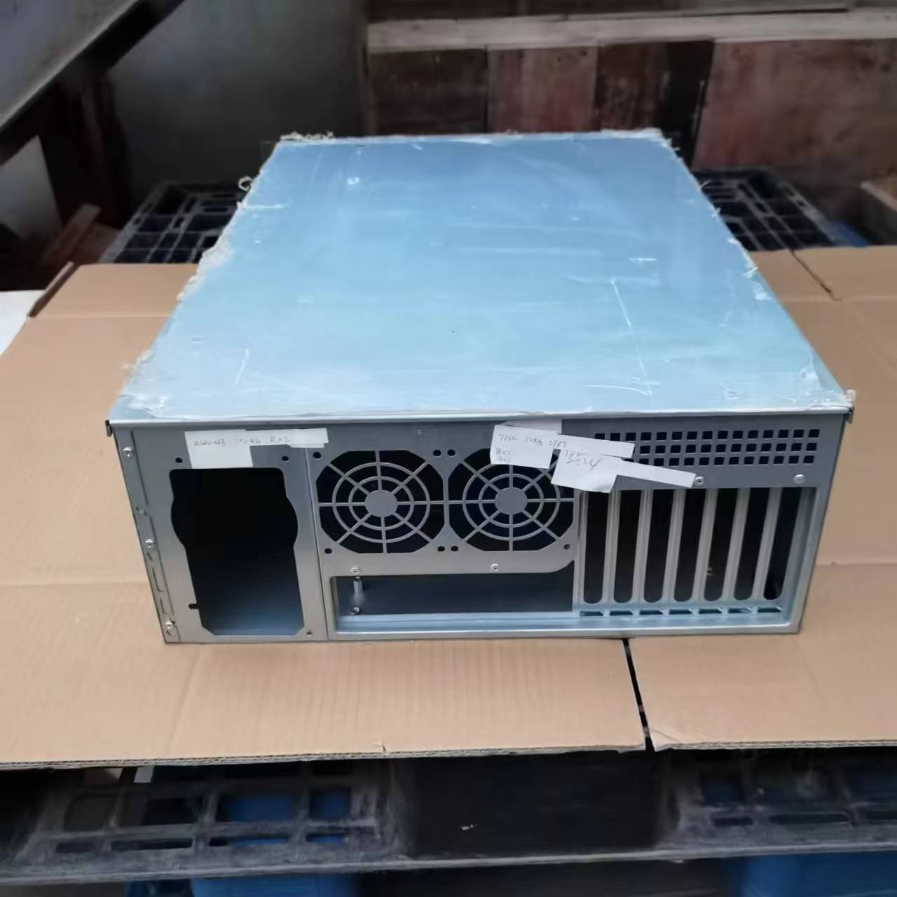 هيكل خادم صناعي 4U، متوافق مع  - مراجعة 8 Gpu 4U Server Chassis وسعره
